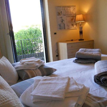 Garda Dreams Apartment Torri Del Benaco Dış mekan fotoğraf