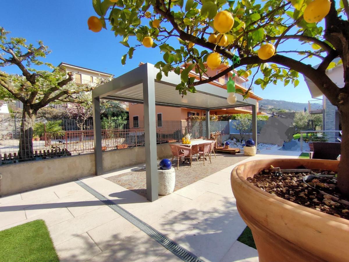 Garda Dreams Apartment Torri Del Benaco Dış mekan fotoğraf