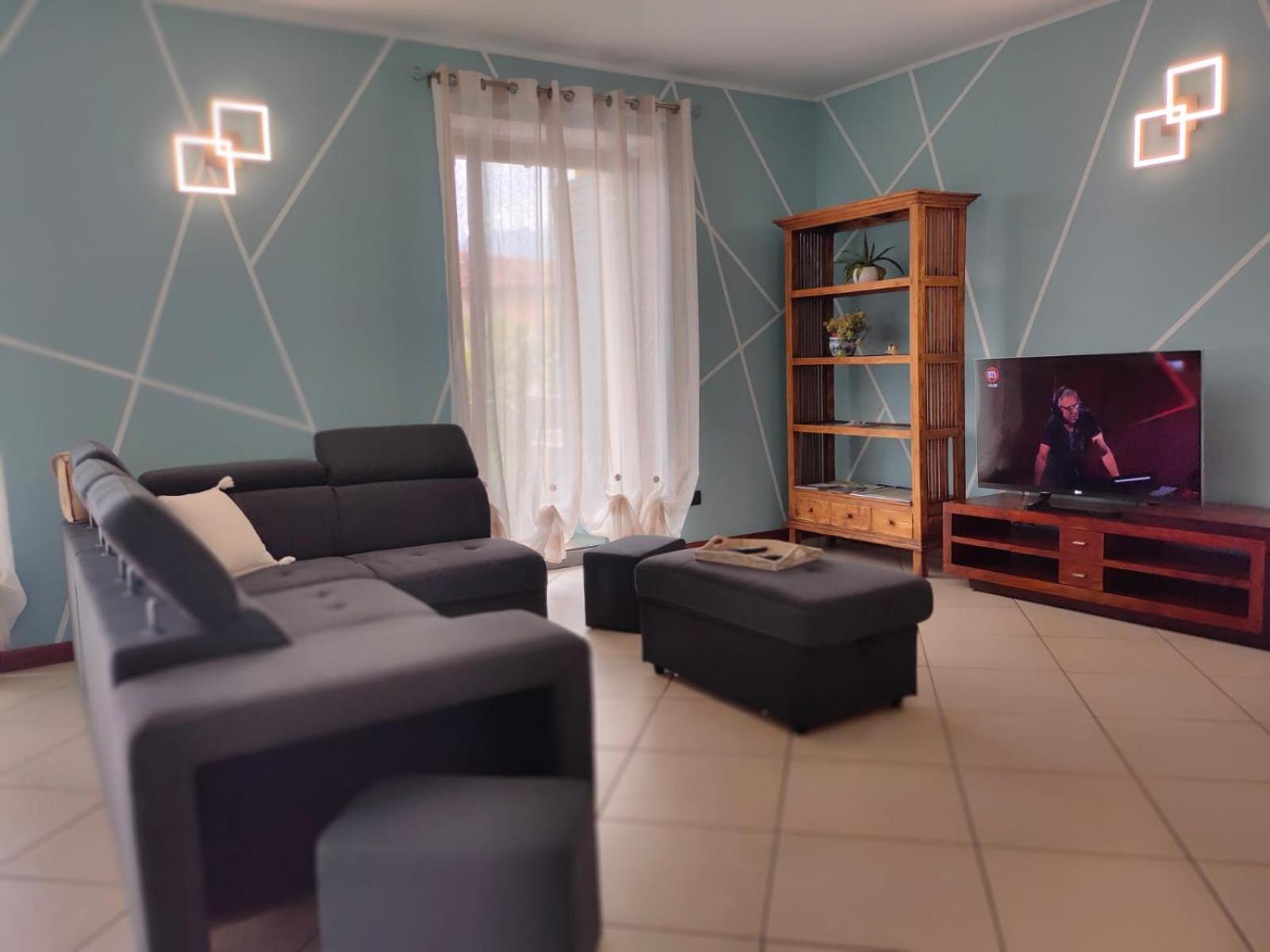 Garda Dreams Apartment Torri Del Benaco Dış mekan fotoğraf